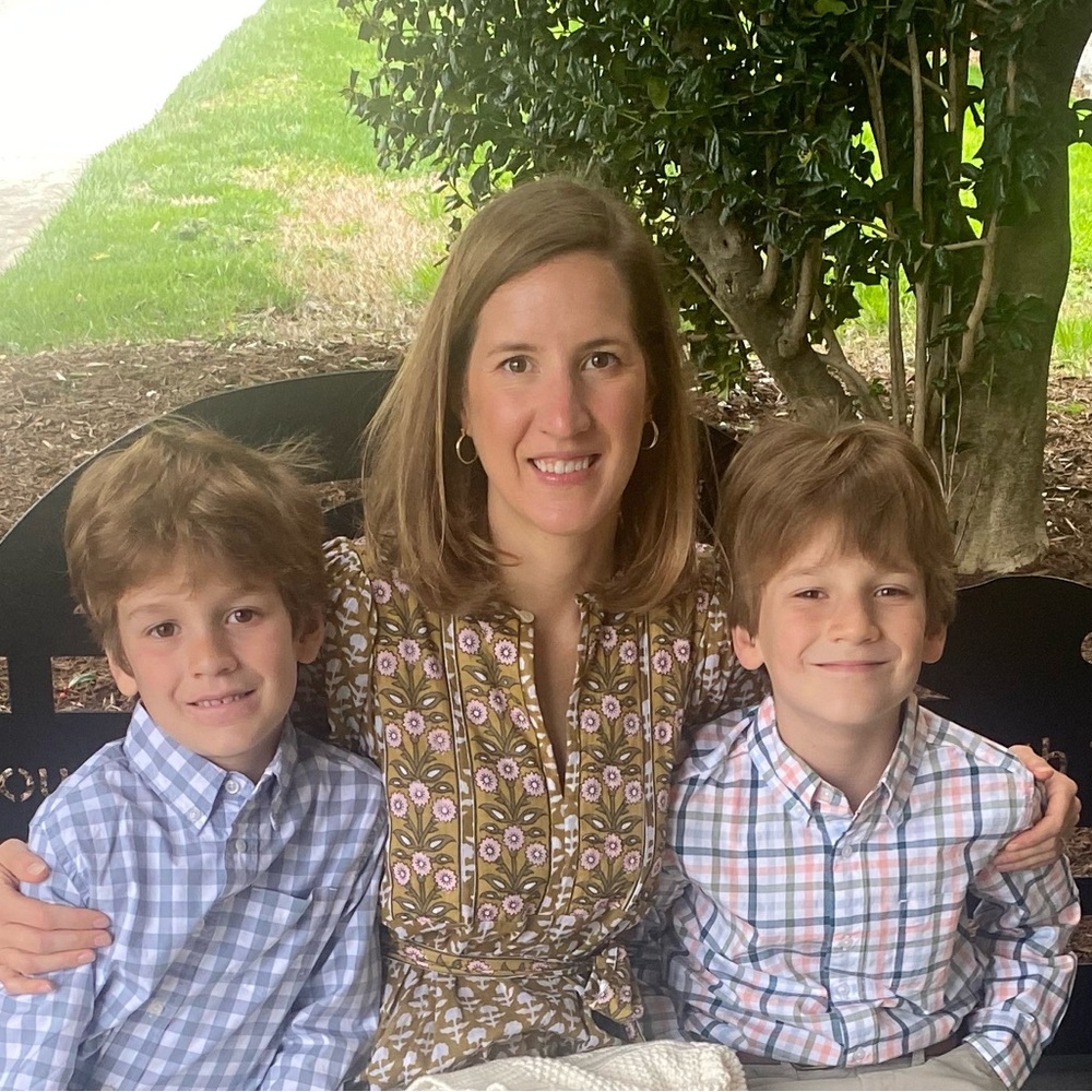 Meet your Posher, Julie kate